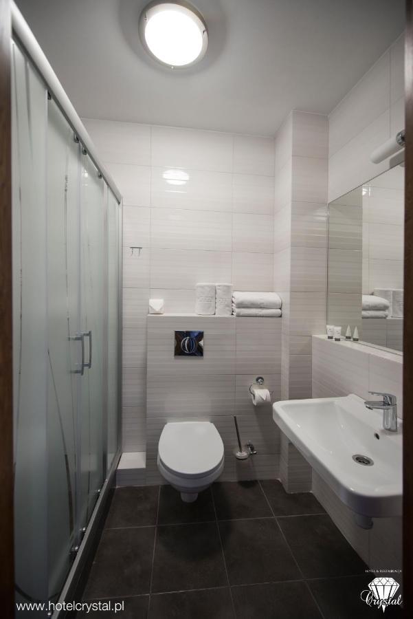 Hotel Crystal Janikowo Экстерьер фото