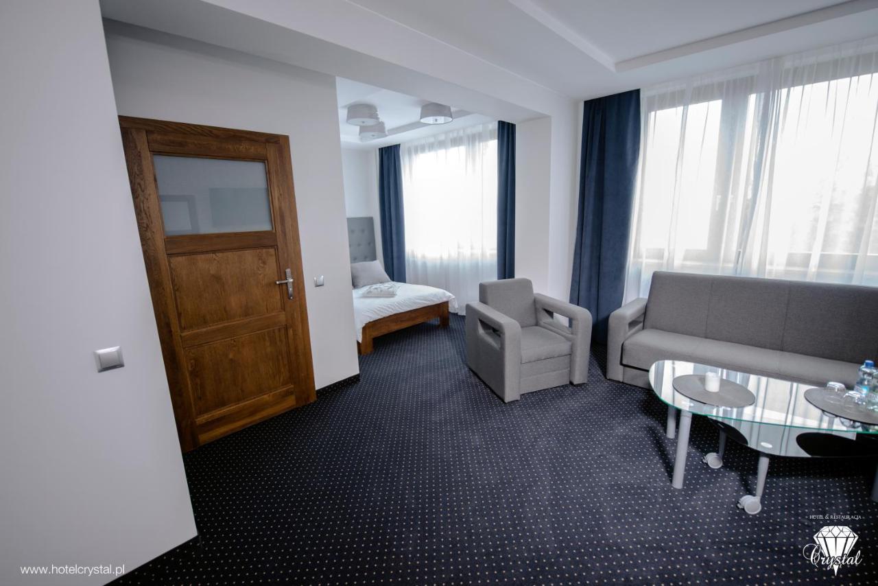 Hotel Crystal Janikowo Экстерьер фото