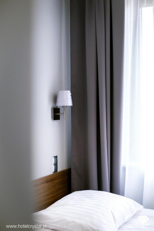 Hotel Crystal Janikowo Экстерьер фото