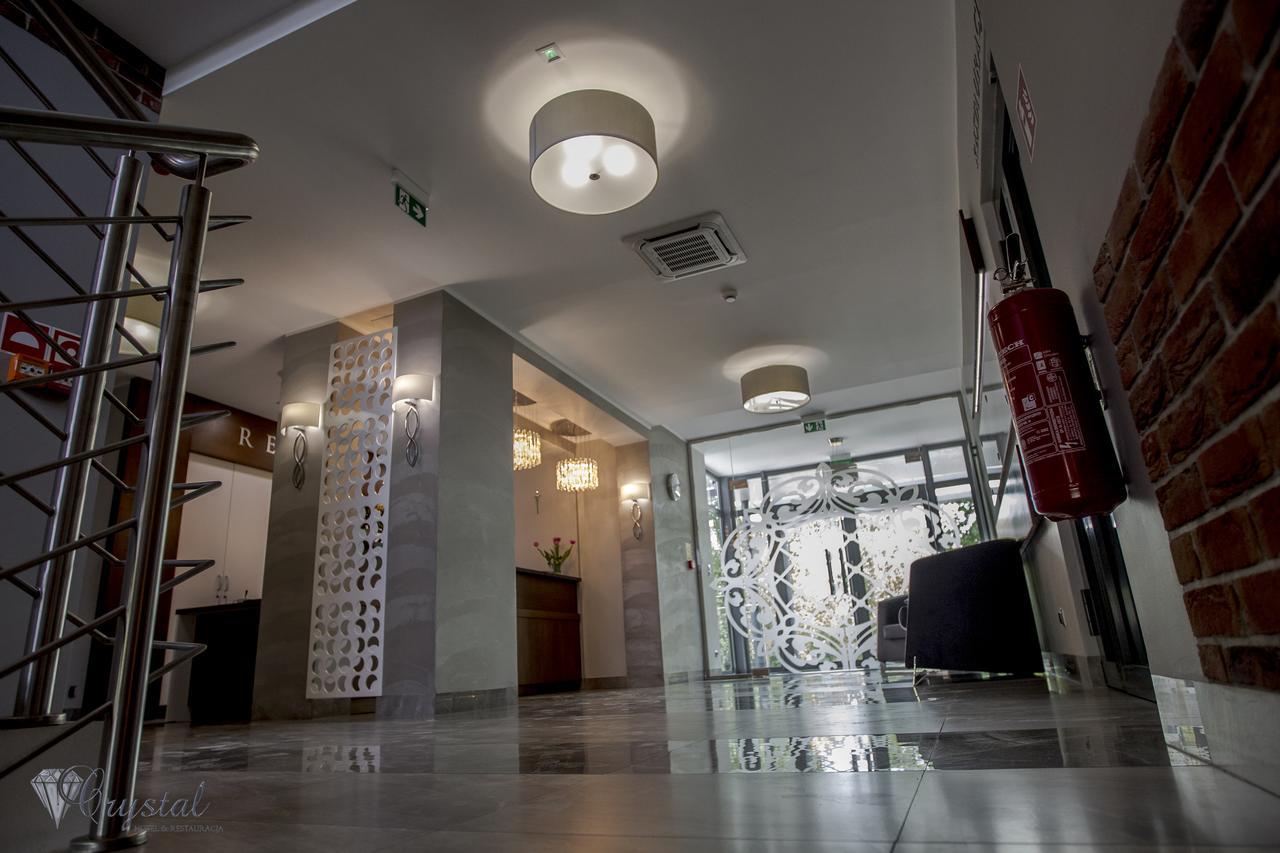Hotel Crystal Janikowo Экстерьер фото